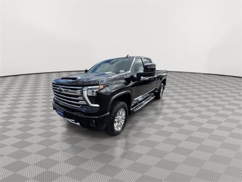 New 2025 Chevrolet Silverado 3500 High Country w/ Technology Package image 4