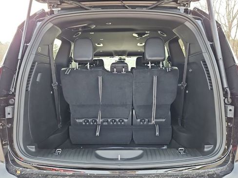 New 2026 Chrysler Pacifica Select image 26