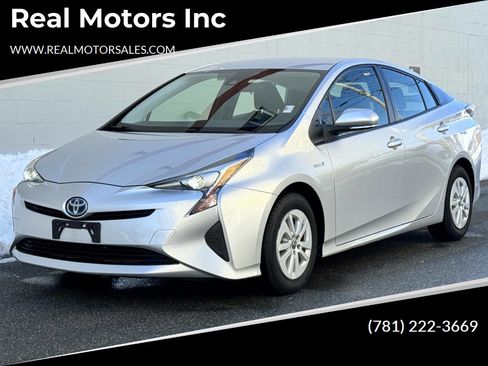 Used 2017 Toyota Prius Two image 1