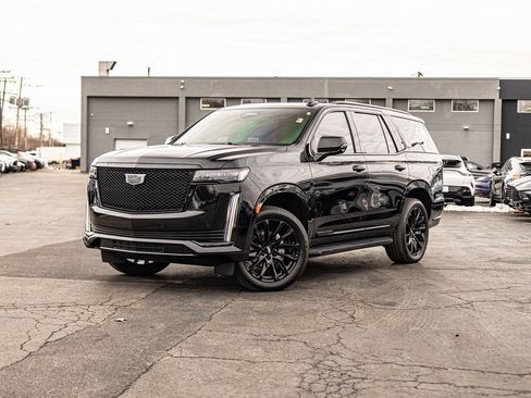 Used 2023 Cadillac Escalade Sport Platinum w/ LPO, ONYX Package image 1