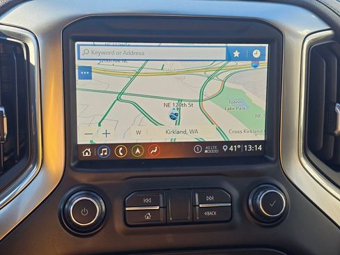 Used 2020 Chevrolet Silverado 2500 LTZ w/ LTZ Premium Package image 14