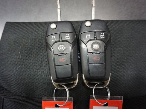 Used 2015 Ford F150 XLT w/ Equipment Group 302A Luxury image 17