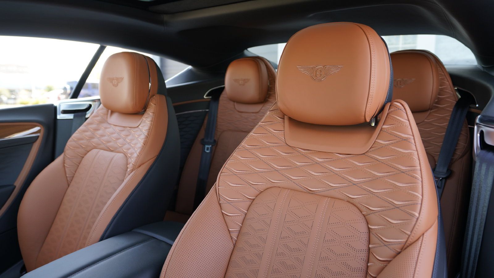 Certified 2026 Bentley Continental GT Mulliner AWD/4WD image 30