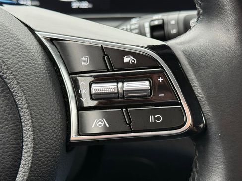 Used 2024 Kia Seltos S image 17