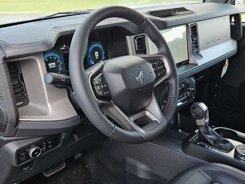 New 2025 Ford Bronco Outer Banks image 27