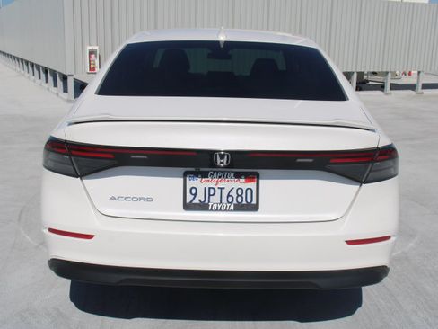 Used 2024 Honda Accord EX image 4
