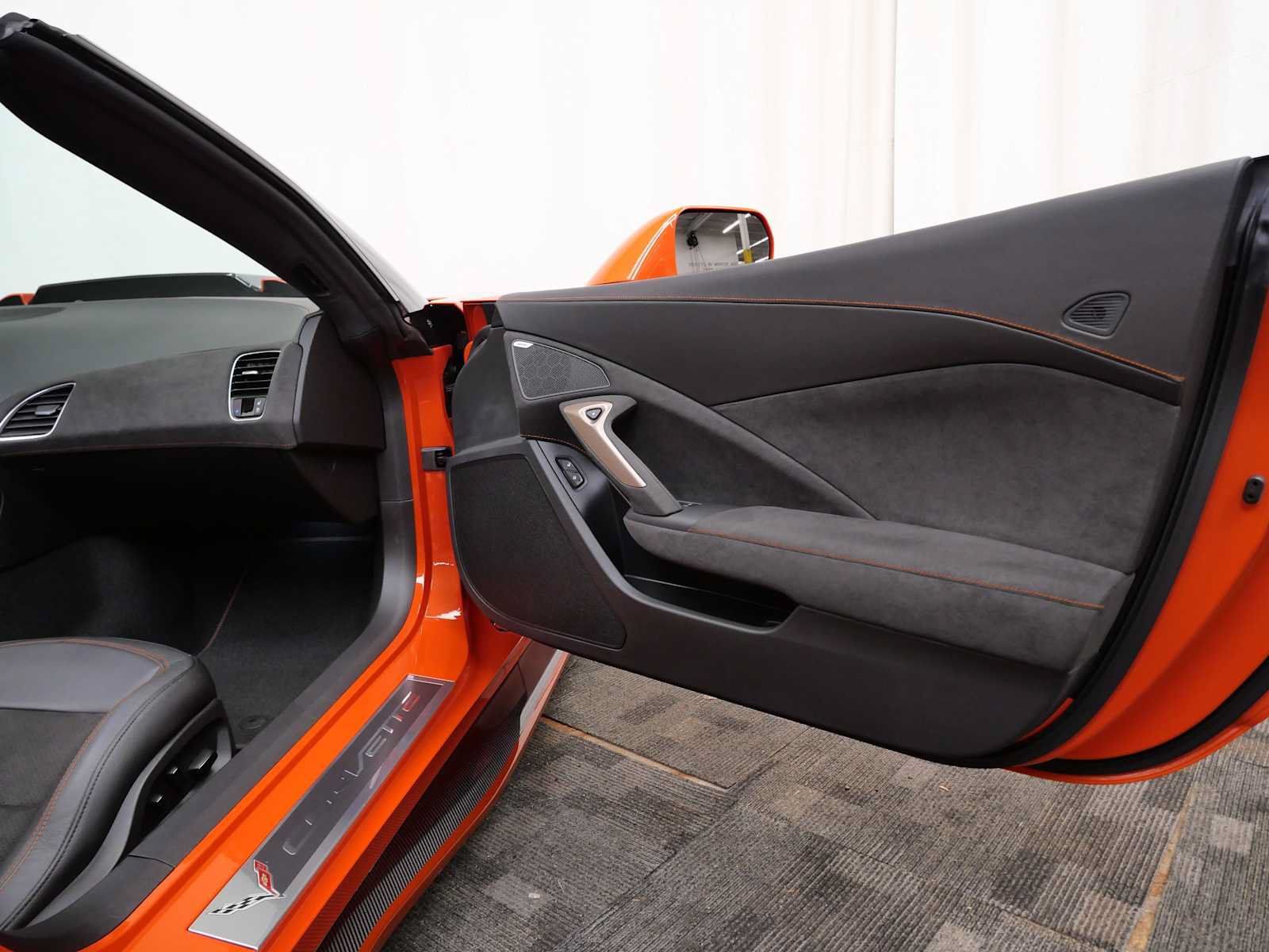Used 2019 Chevrolet Corvette ZR1 RWD image 15
