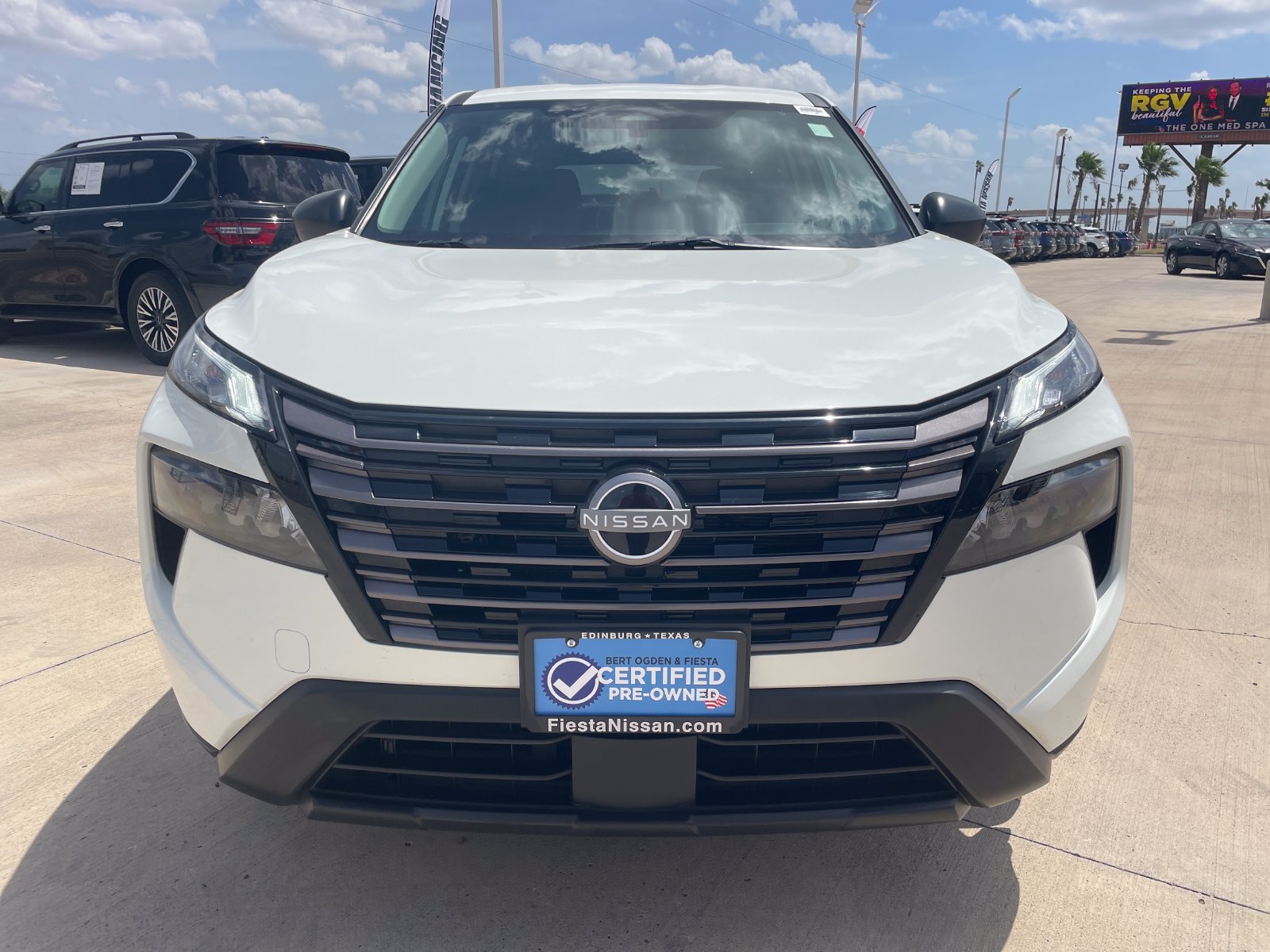 Used 2026 Nissan Rogue S FWD image 8