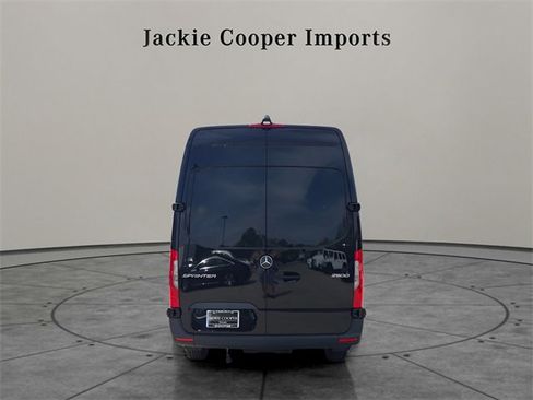 New 2024 Mercedes-Benz Sprinter 2500 image 4