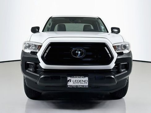 Used 2020 Toyota Tacoma SR RWD image 2