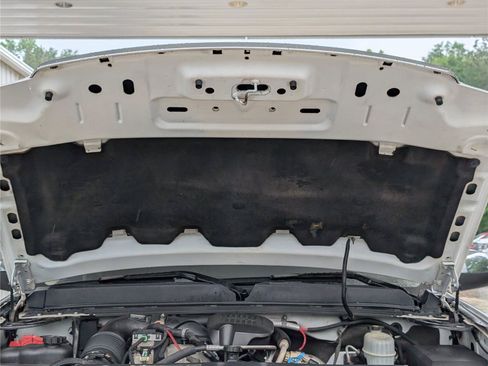 Used 2007 GMC Sierra 2500 SLE w/ EZ-Lift Tailgate Package RWD image 34