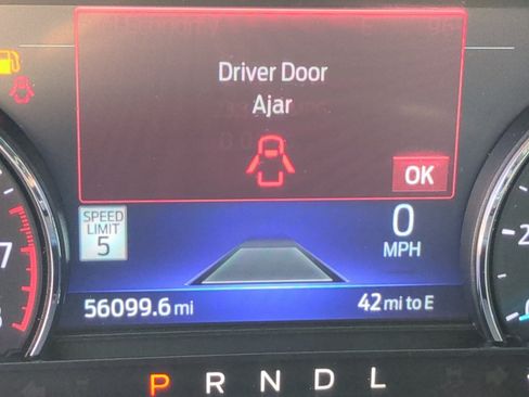 Used 2023 Ford Explorer Limited RWD image 19