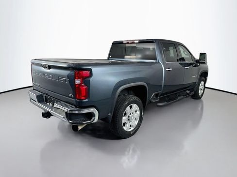 Used 2020 Chevrolet Silverado 2500 LTZ AWD/4WD image 7