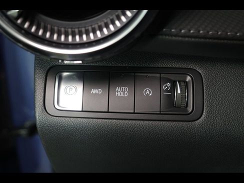 New 2026 Chevrolet Equinox LT w/ Safety and Technology Package AWD/4WD image 11