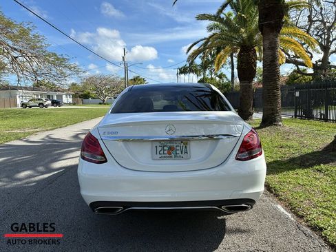 Used 2017 Mercedes-Benz C 300 Sedan image 12