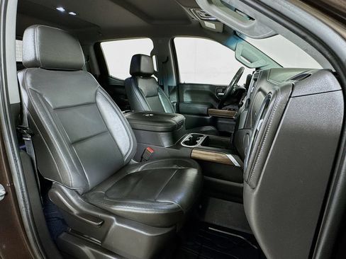 Certified 2019 Chevrolet Silverado 1500 LT Trail Boss AWD/4WD image 27