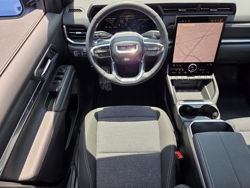 New 2025 GMC Terrain Elevation image 8