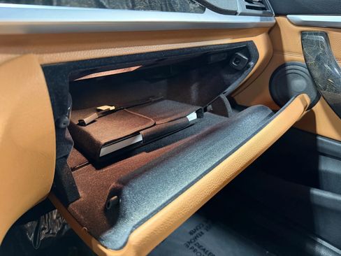 Used 2018 BMW 440i xDrive Convertible image 24