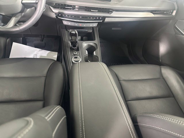 Used 2025 Cadillac XT4 Premium Luxury AWD/4WD image 21