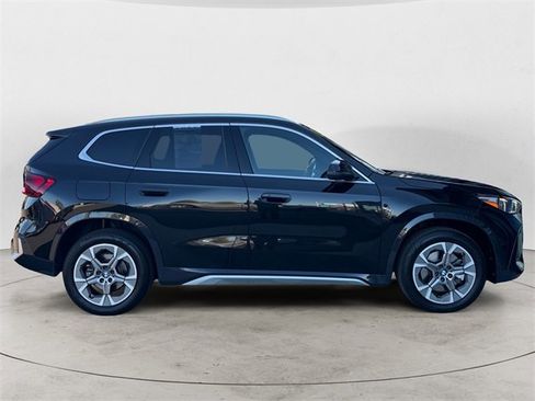 Used 2025 BMW X1 xDrive28i w/ Technology Package image 8