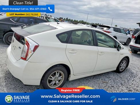Used 2014 Toyota Prius Two FWD image 4