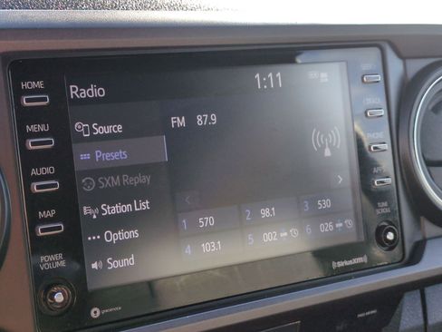 Used 2023 Toyota Tacoma TRD Off-Road image 21