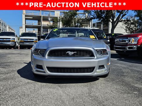 Used 2014 Ford Mustang Convertible w/ Equipment Group 102A image 8