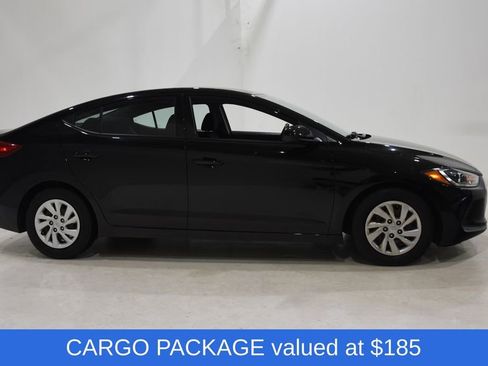 Used 2018 Hyundai Elantra SE w/ Cargo Package image 3