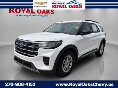 Used 2025 Ford Explorer Active