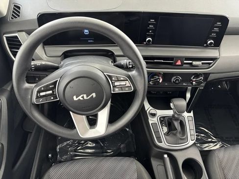 Certified 2026 Kia Seltos LX AWD/4WD image 24