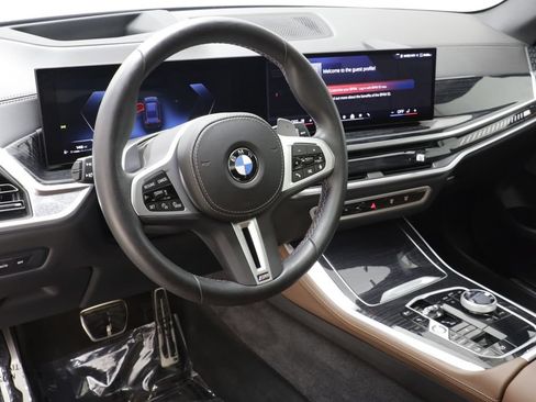 Used 2026 BMW X5 M60i AWD/4WD image 7