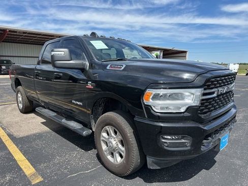 Used 2024 RAM 3500 Lone Star w/ Level 2 Equipment Group AWD/4WD image 2