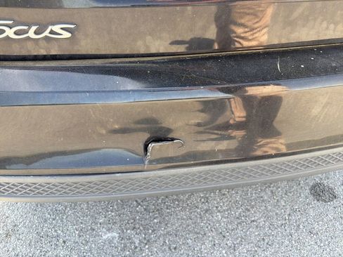 Used 2017 Ford Focus S image 15