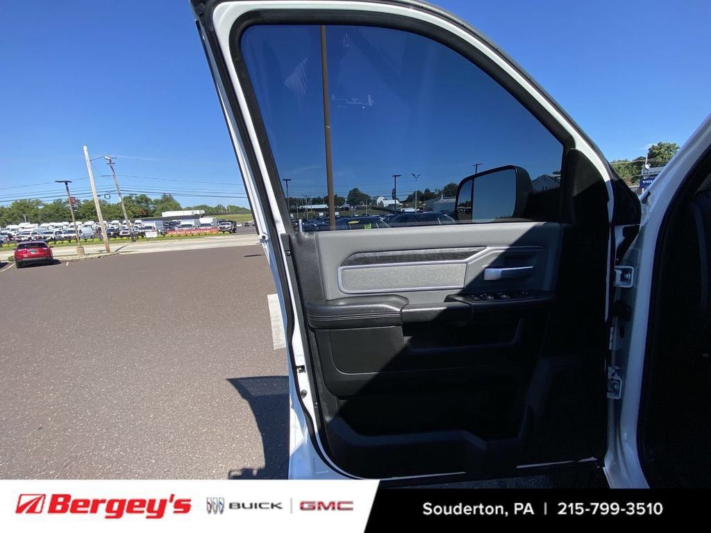 Used 2019 RAM 2500 Big Horn AWD/4WD image 26