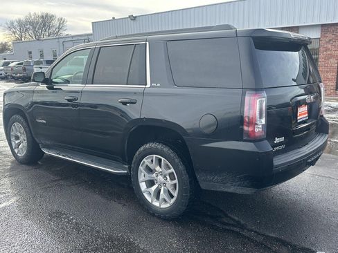 Used 2019 GMC Yukon SLE w/ SLE Value Package image 2
