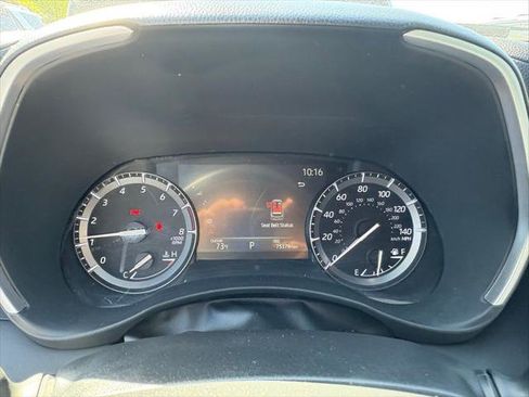 Certified 2021 Toyota Highlander XSE FWD image 17