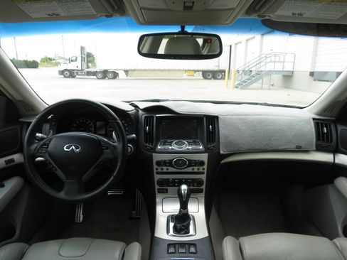 Used 2007 INFINITI G35 Sport w/ Premium Pkg RWD image 11