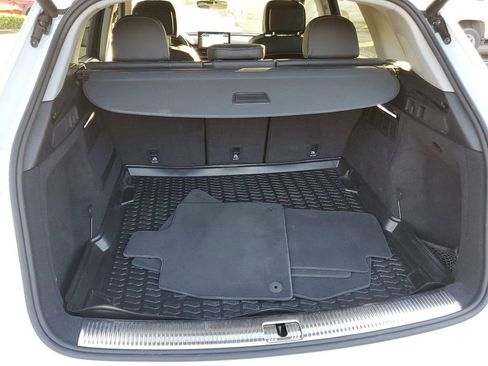 Used 2021 Audi Q5 Prestige w/ Prestige Package image 15