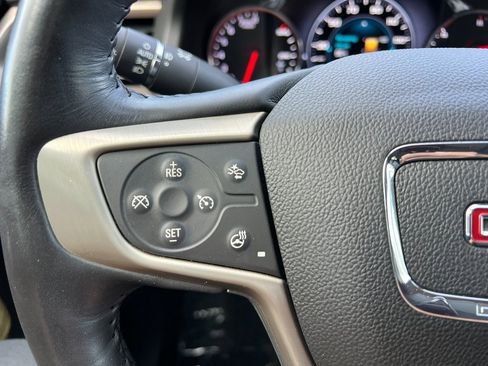 Used 2018 GMC Acadia Denali w/ LPO, Cargo Package image 25