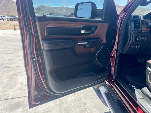 Used 2022 RAM 1500 Limited w/ Trailer Tow Group image 12