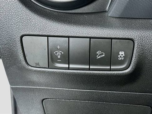 Used 2023 Hyundai Kona SEL w/ Cargo Package AWD/4WD image 22