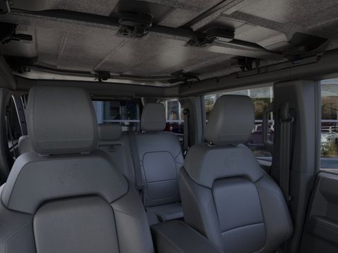 New 2025 Ford Bronco Outer Banks image 13