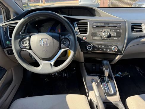 Used 2013 Honda Civic LX image 16