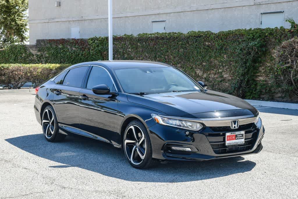 Used 2019 Honda Accord Sport image 3