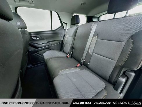 Used 2020 Chevrolet Traverse LS FWD image 22