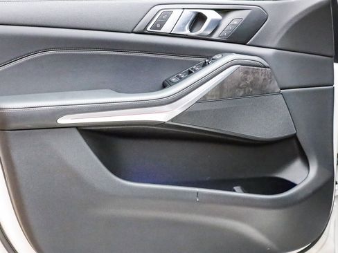 Used 2023 BMW X5 xDrive40i image 21