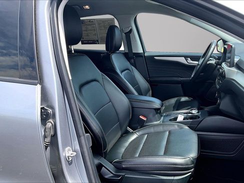 Used 2022 Ford Escape SEL FWD image 7