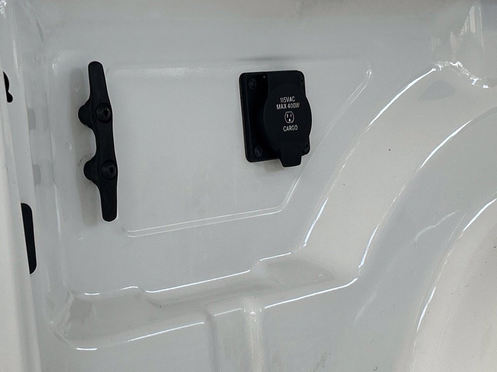 Used 2025 RAM 2500 Tradesman w/ Chrome Appearance Group AWD/4WD image 33