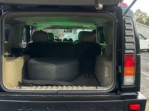 Used 2003 HUMMER H2 w/ Preferred Equipment Group image 14