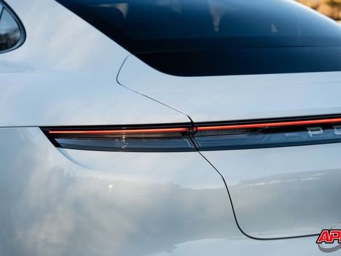 Used 2022 Porsche Taycan image 56